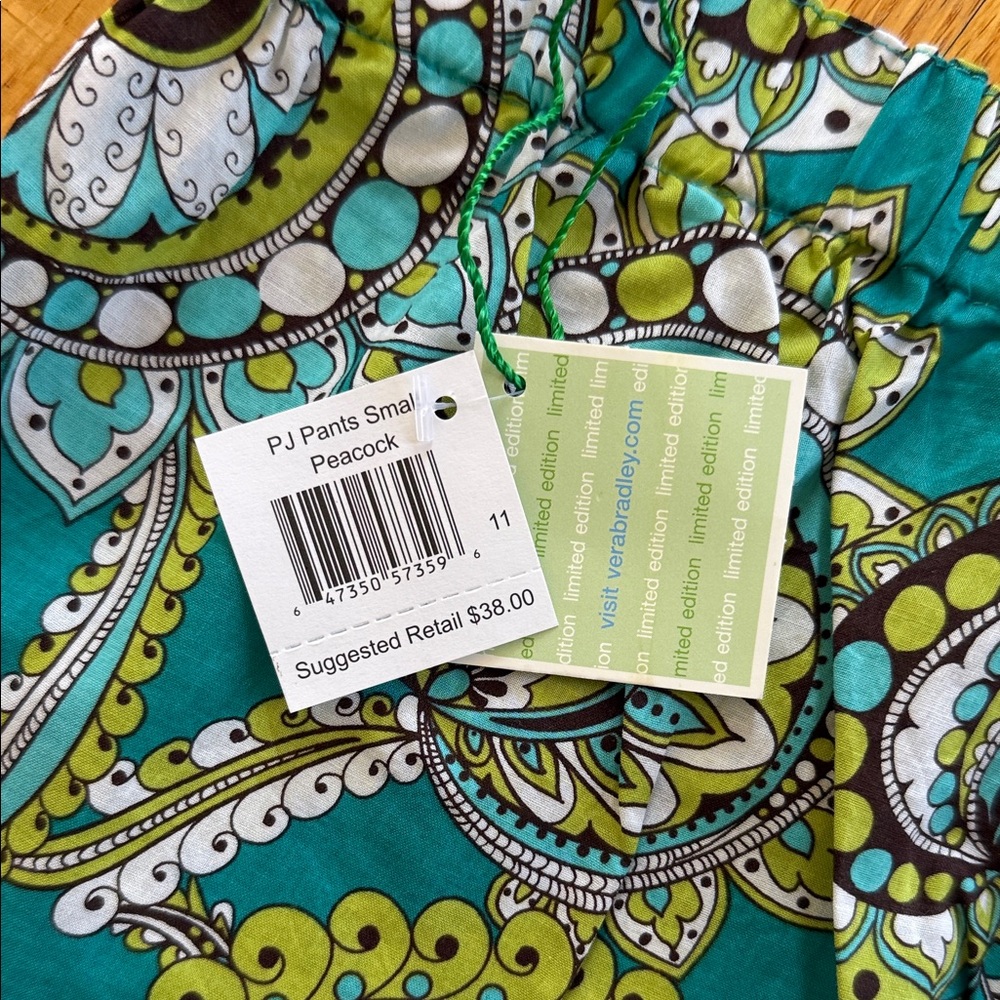 Vera Bradley Peacock Print Turquoise and Lime PJ Pants - Picture 2 of 6